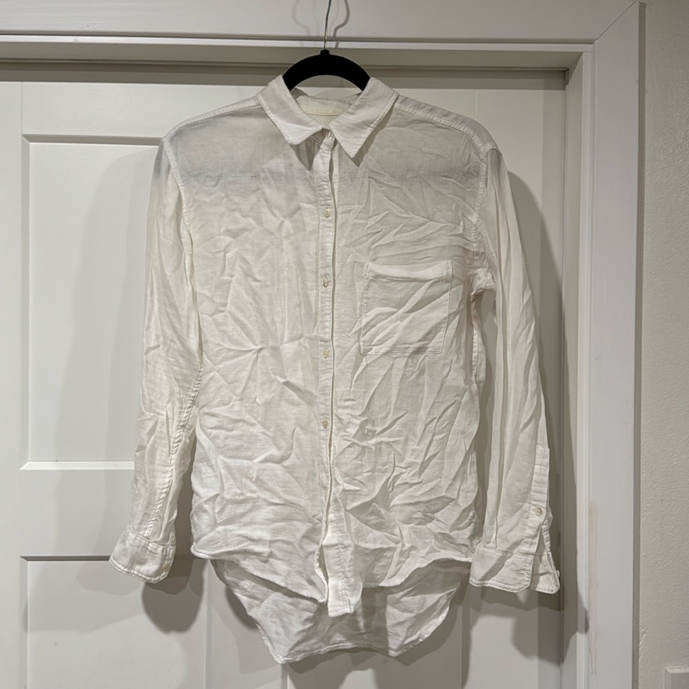 Aritzia Community with Linen Button-Down white shirt - size XXS